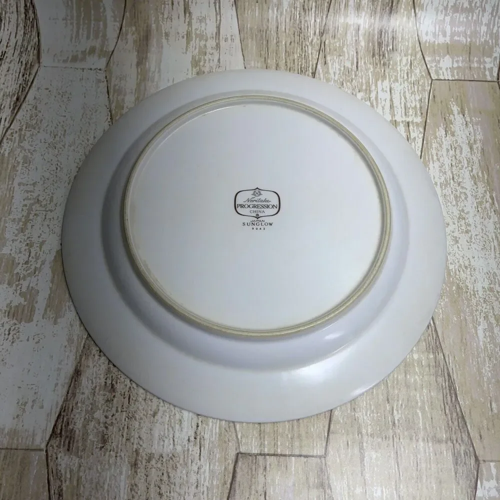 (1) Noritake‎ 10